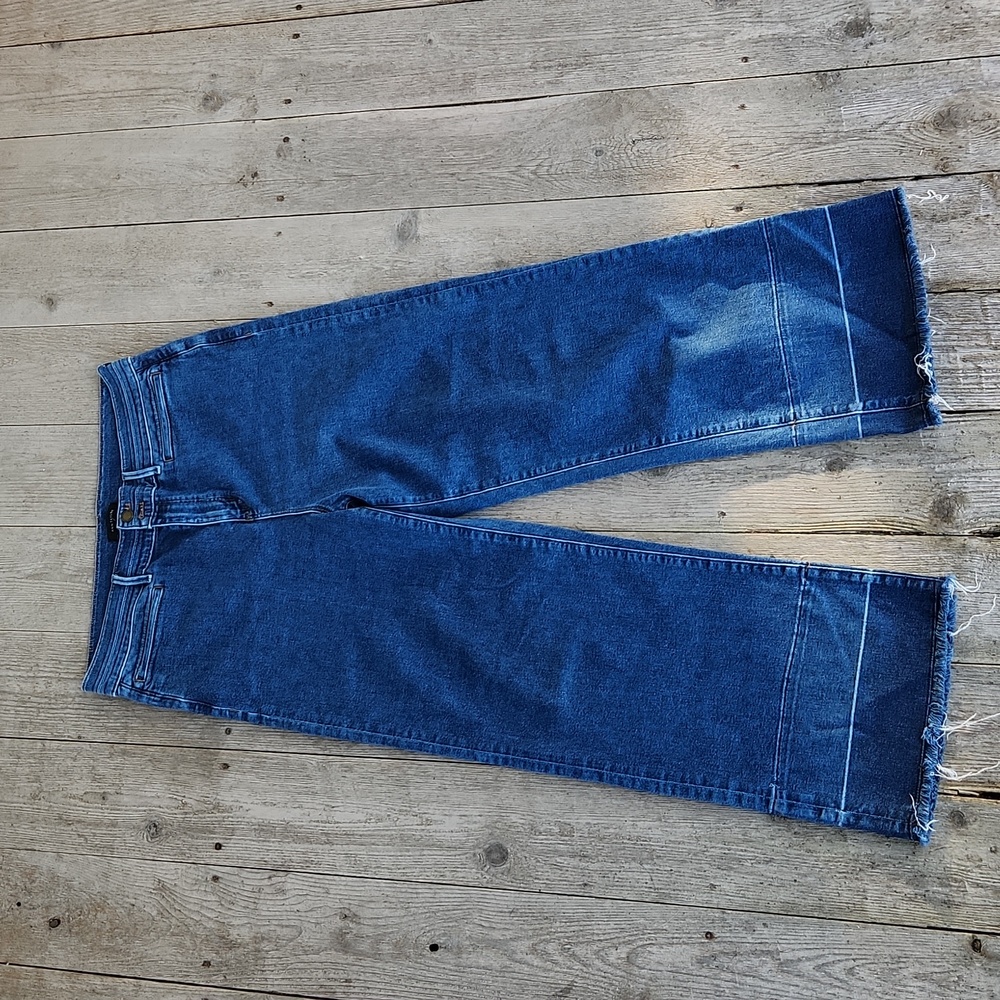 Ann Taylor The Wide Leg Flare Jeans Size 14 Denim Raw Hem